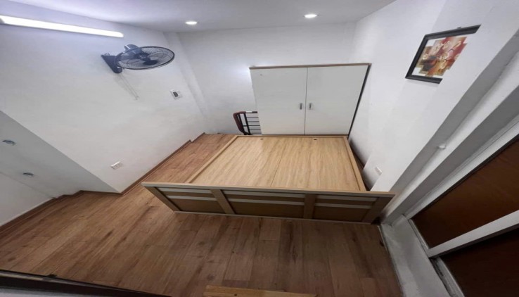 Bán nhà riêng Phố Kim Hoa, Đống Đa, 5 tầng, 3 ngủ, 2.2 tỷ